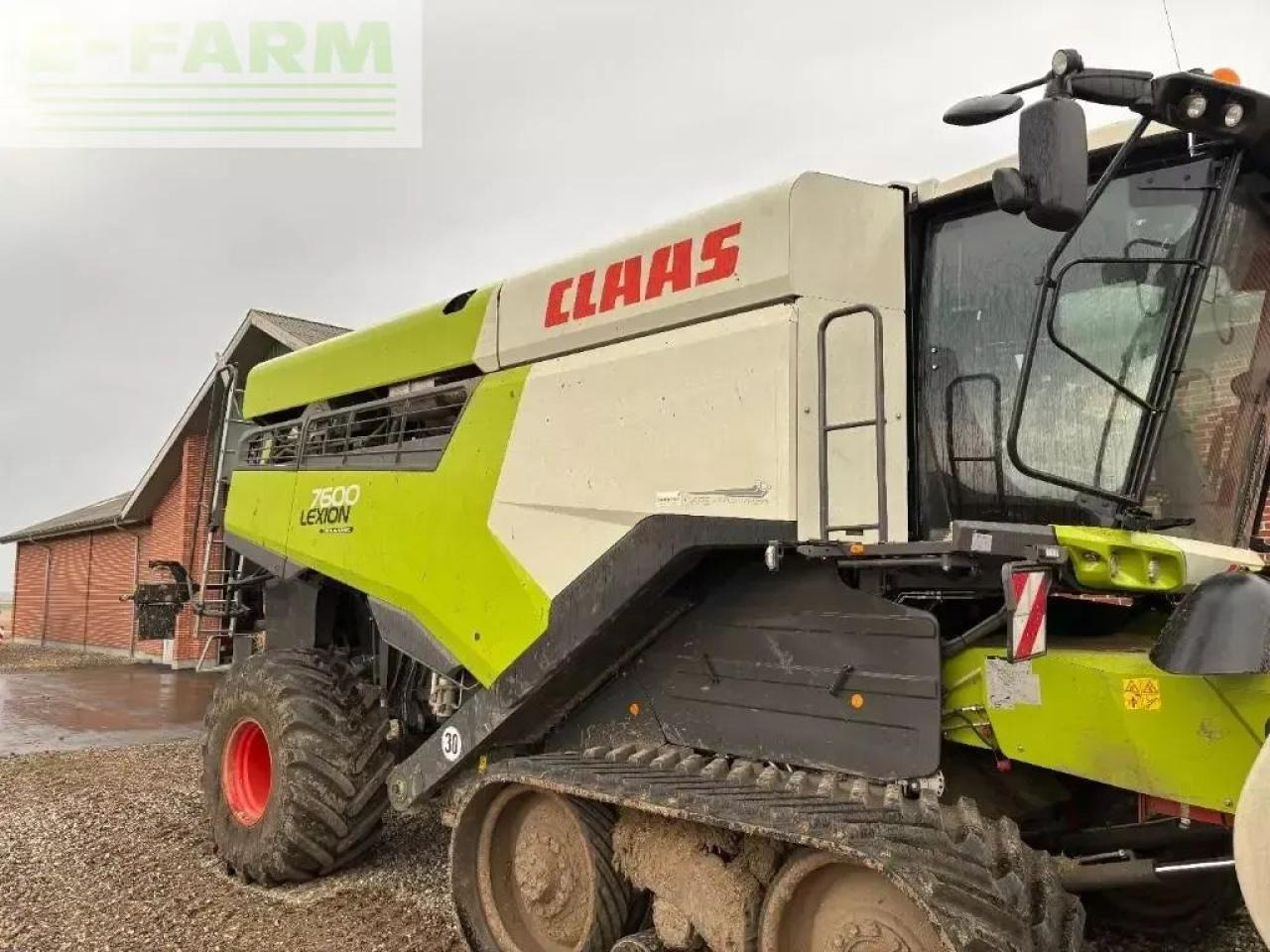 CLAAS lexion 7600 tt 4wd - Зерноуборочный комбайн: фото 2 CLAAS lexion 7600 tt 4wd - Зерноуборочный комбайн: фото 2