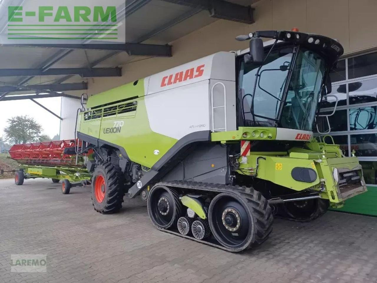 CLAAS lexion 770 terratrac v 930 - Зерноуборочный комбайн: фото 1 CLAAS lexion 770 terratrac v 930 - Зерноуборочный комбайн: фото 1