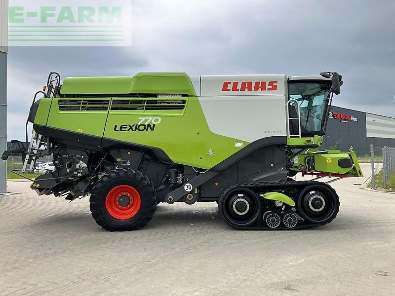 CLAAS lexion 770 tt - Зерноуборочный комбайн: фото 2 CLAAS lexion 770 tt - Зерноуборочный комбайн: фото 2