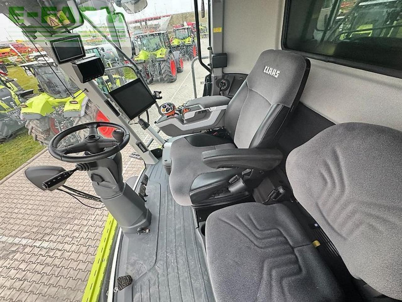 CLAAS lexion 8700 tt - Зерноуборочный комбайн: фото 5 CLAAS lexion 8700 tt - Зерноуборочный комбайн: фото 5