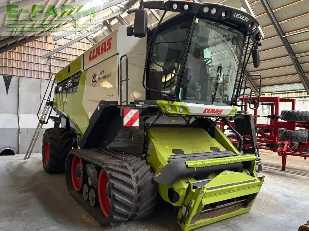 CLAAS lexion 8800 tt - Зерноуборочный комбайн: фото 2 CLAAS lexion 8800 tt - Зерноуборочный комбайн: фото 2