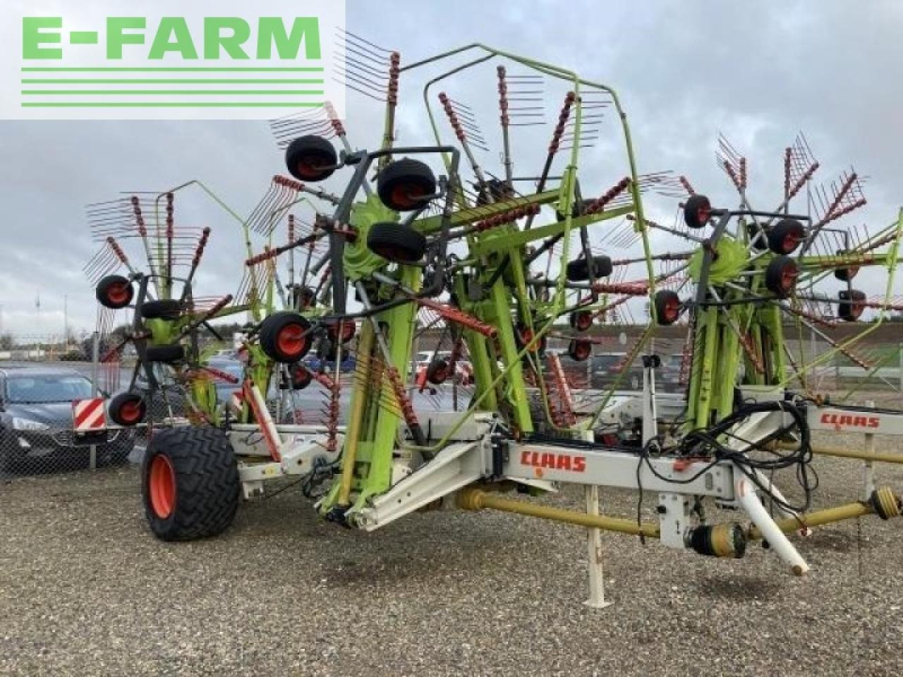 CLAAS liner 3600 hha - Сеноворошилка: фото 2 CLAAS liner 3600 hha - Сеноворошилка: фото 2
