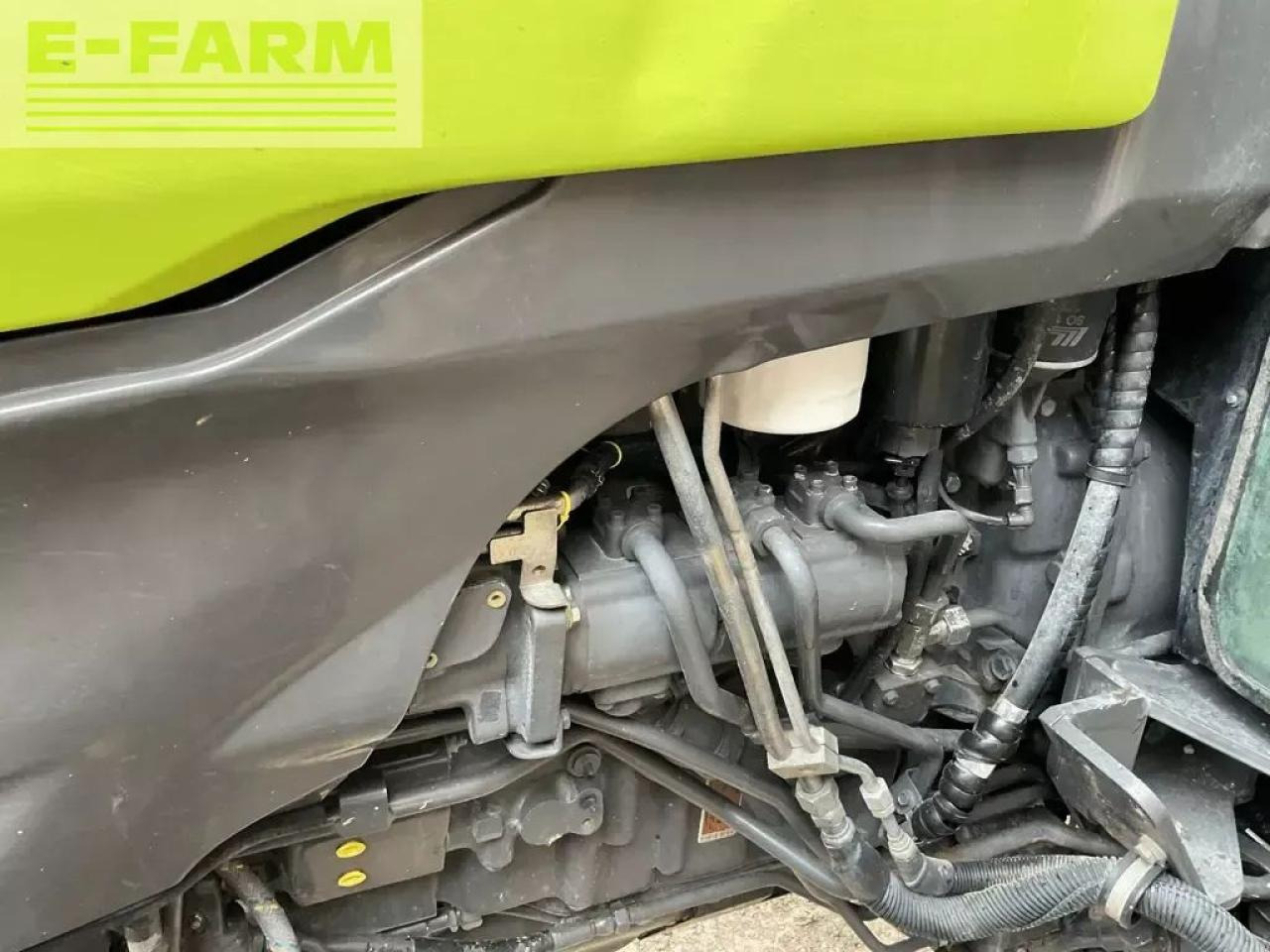 CLAAS nexos 230 vl ls 30+ VL - Трактор: фото 5 CLAAS nexos 230 vl ls 30+ VL - Трактор: фото 5