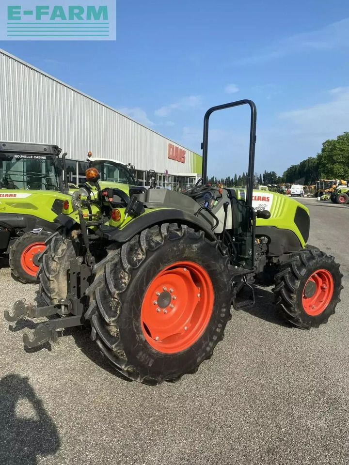 CLAAS nexos 240 f arceau 4rm - Трактор: фото 3 CLAAS nexos 240 f arceau 4rm - Трактор: фото 3