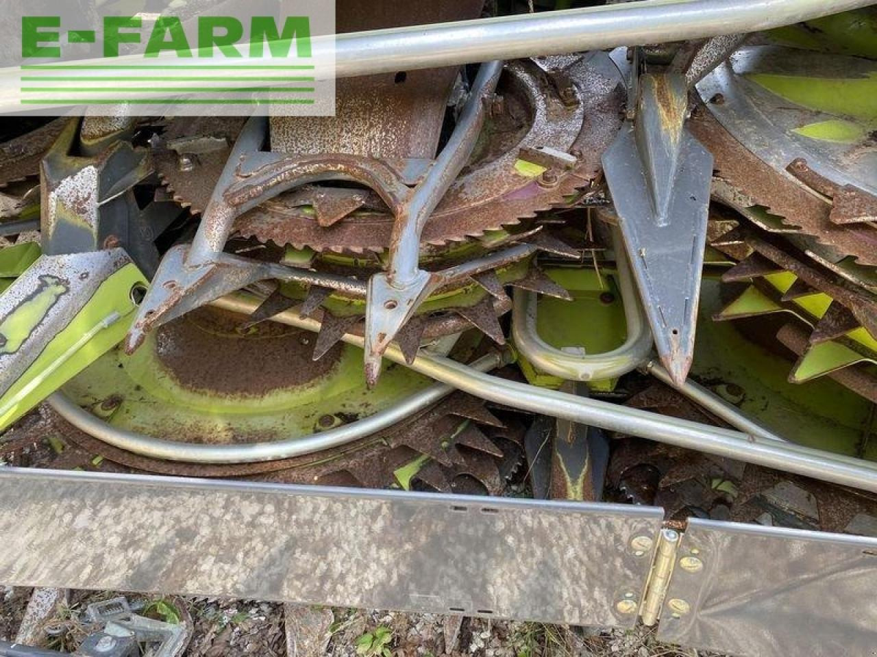 CLAAS orbis 900 - Оборудование для кормоуборочного комбайна: фото 5 CLAAS orbis 900 - Оборудование для кормоуборочного комбайна: фото 5