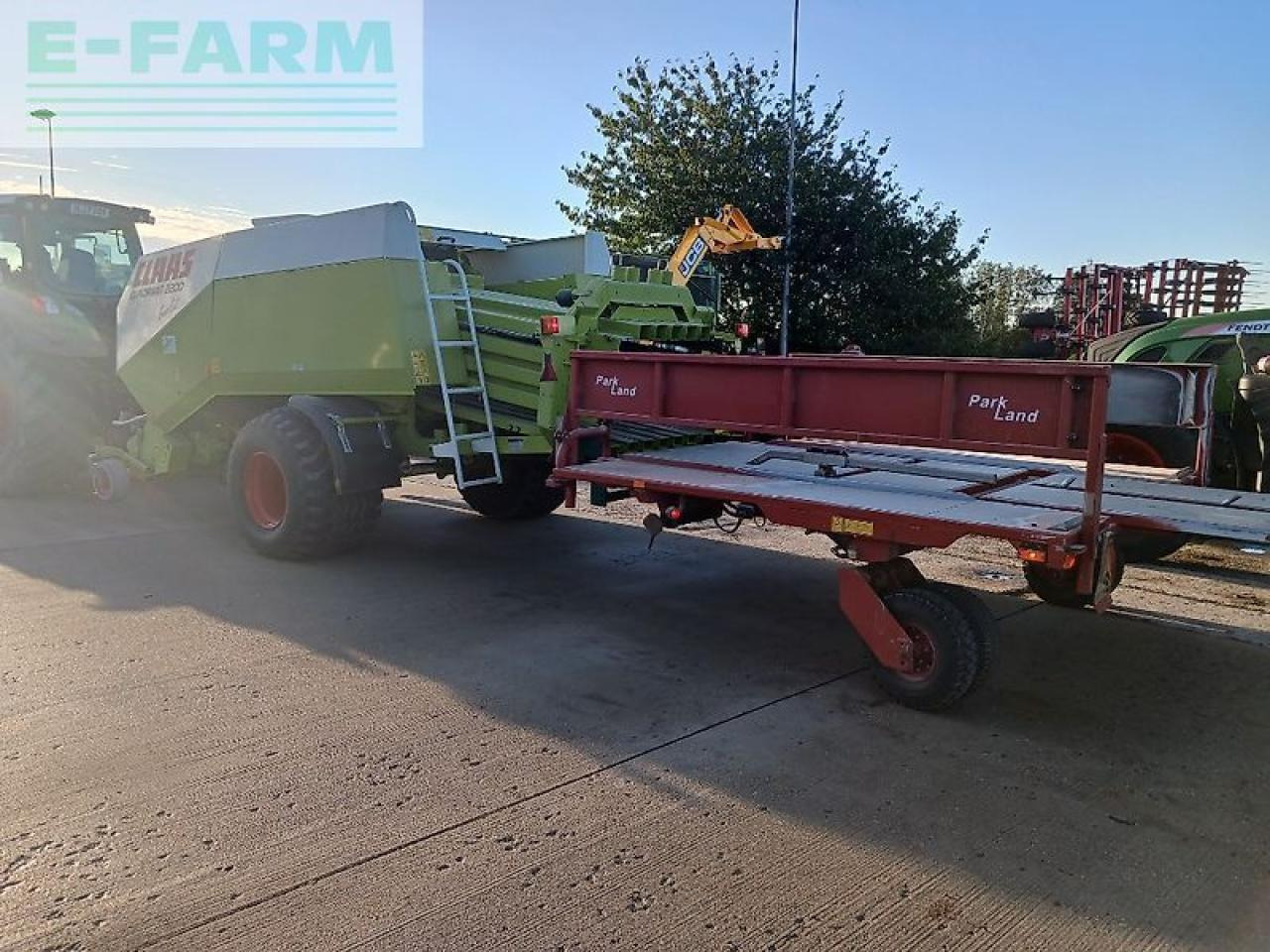 CLAAS quadrant 2200 - Пресс-подборщик тюковый: фото 3 CLAAS quadrant 2200 - Пресс-подборщик тюковый: фото 3