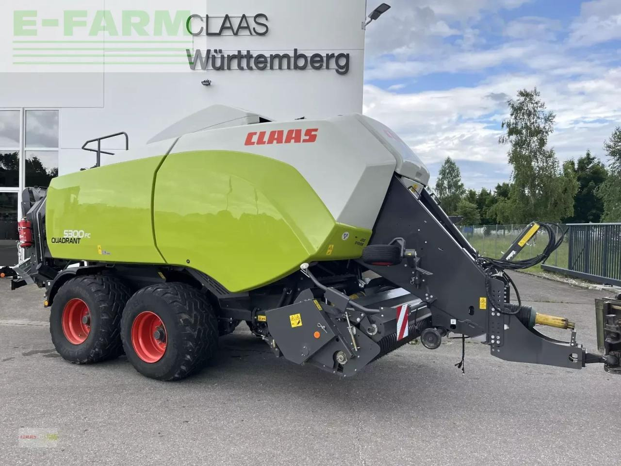 CLAAS quadrant 5300 fc t - Пресс-подборщик тюковый: фото 1 CLAAS quadrant 5300 fc t - Пресс-подборщик тюковый: фото 1