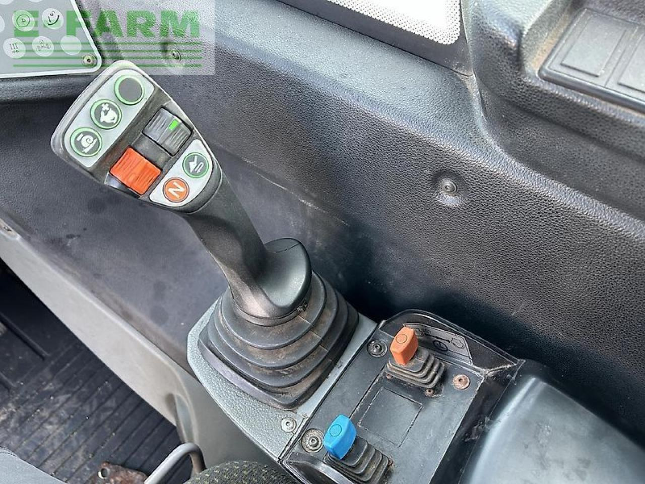 CLAAS scorpion 7050 - Телескопический погрузчик: фото 4 CLAAS scorpion 7050 - Телескопический погрузчик: фото 4