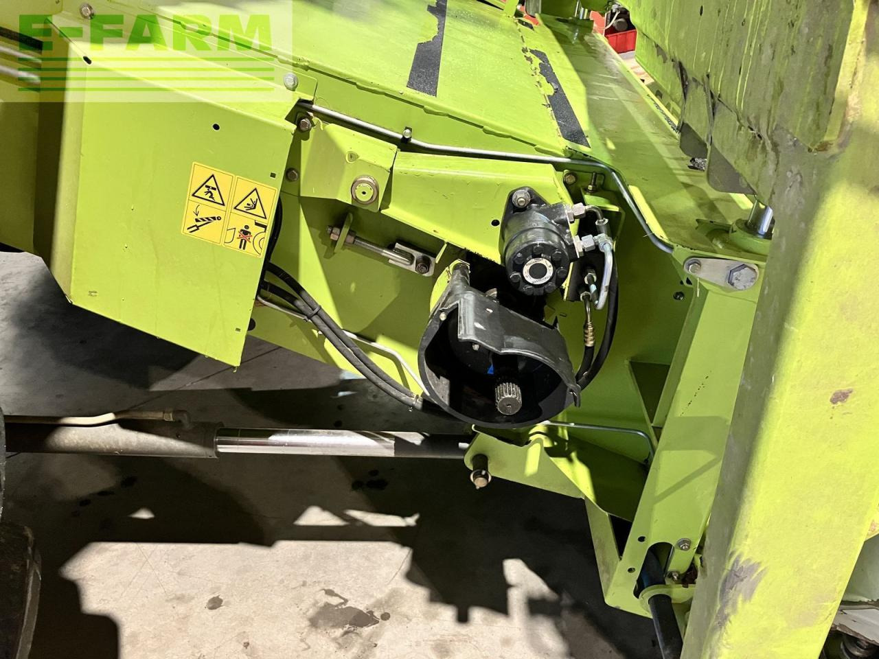 Зерноуборочный комбайн CLAAS tucano 320: фото 18 Зерноуборочный комбайн CLAAS tucano 320: фото 18