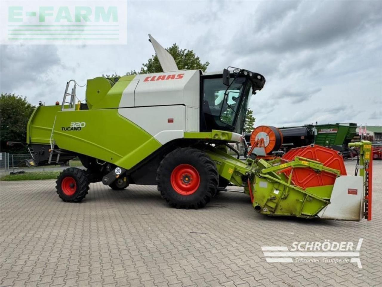 CLAAS tucano 320 - Зерноуборочный комбайн: фото 3 CLAAS tucano 320 - Зерноуборочный комбайн: фото 3
