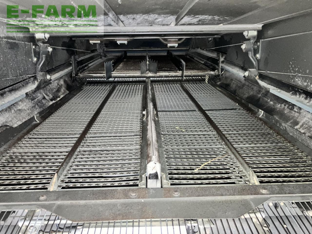 Зерноуборочный комбайн CLAAS tucano 320: фото 14 Зерноуборочный комбайн CLAAS tucano 320: фото 14