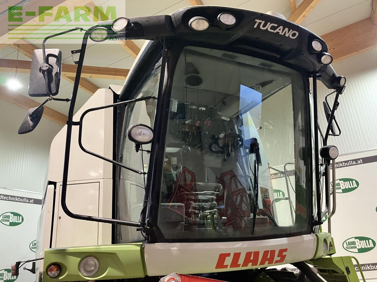 Зерноуборочный комбайн CLAAS tucano 320: фото 20 Зерноуборочный комбайн CLAAS tucano 320: фото 20