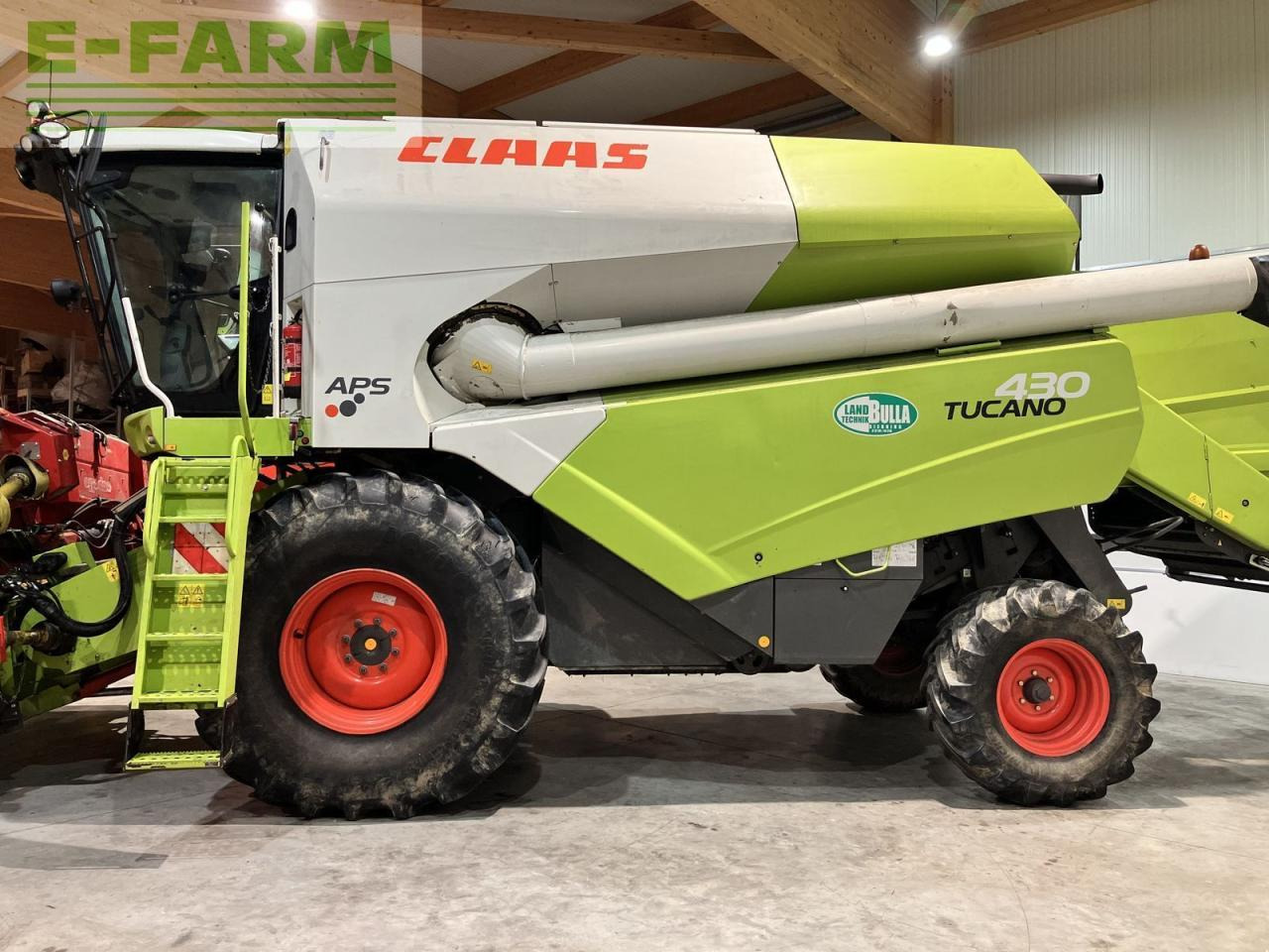 CLAAS tucano 430 - Зерноуборочный комбайн: фото 5 CLAAS tucano 430 - Зерноуборочный комбайн: фото 5