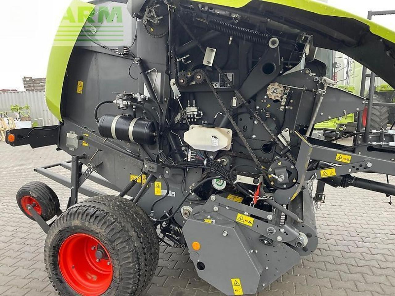 Пресс-подборщик тюковый CLAAS variant 480 rc pro: фото 7