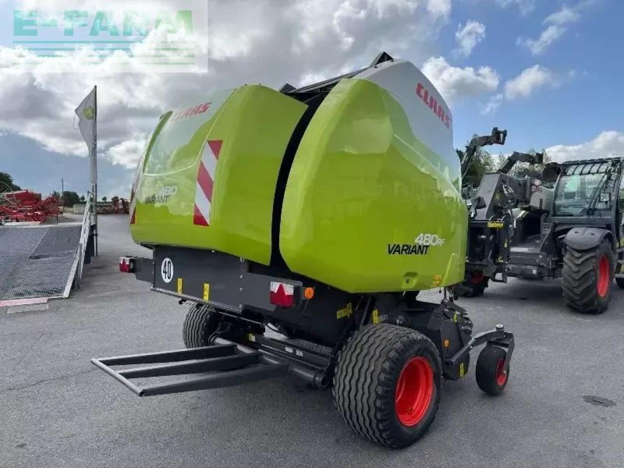 CLAAS variant 480rf - Пресс-подборщик тюковый: фото 4 CLAAS variant 480rf - Пресс-подборщик тюковый: фото 4