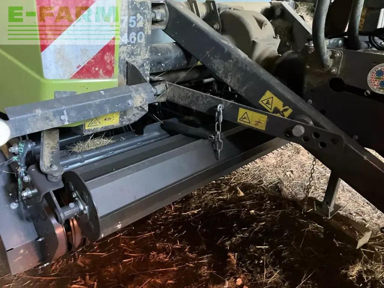 CLAAS variant 485 rc - Пресс-подборщик тюковый: фото 5 CLAAS variant 485 rc - Пресс-подборщик тюковый: фото 5