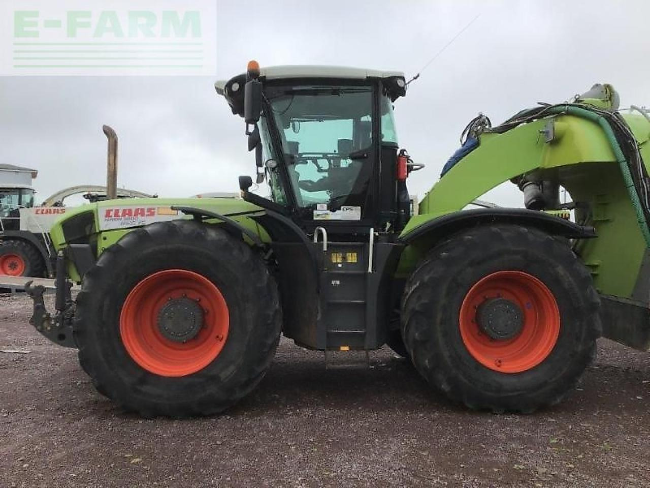 CLAAS xerion 3800 trac vc TRAC VC - Трактор: фото 4 CLAAS xerion 3800 trac vc TRAC VC - Трактор: фото 4