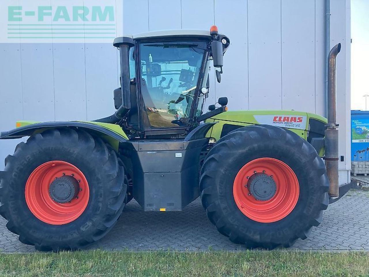 CLAAS xerion 3800 trac vc TRAC VC - Трактор: фото 1 CLAAS xerion 3800 trac vc TRAC VC - Трактор: фото 1