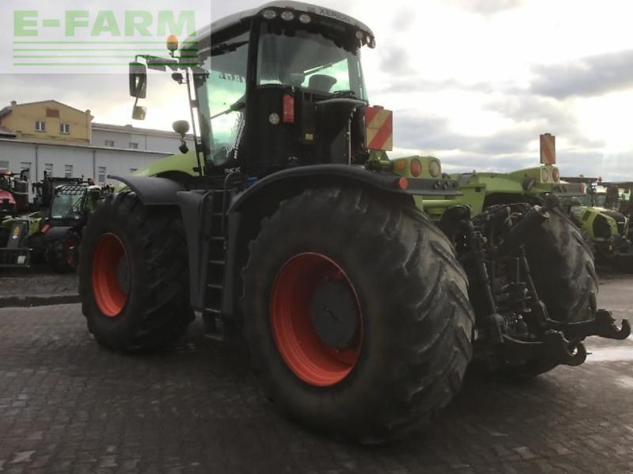 CLAAS xerion 4000 trac vc TRAC VC - Трактор: фото 4 CLAAS xerion 4000 trac vc TRAC VC - Трактор: фото 4