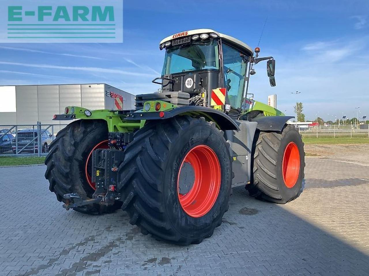 CLAAS xerion 5000 - Трактор: фото 3 CLAAS xerion 5000 - Трактор: фото 3