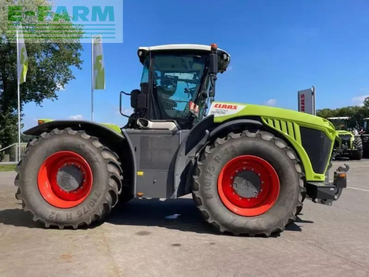 CLAAS xerion 5000 trac vc TRAC VC - Трактор: фото 4 CLAAS xerion 5000 trac vc TRAC VC - Трактор: фото 4