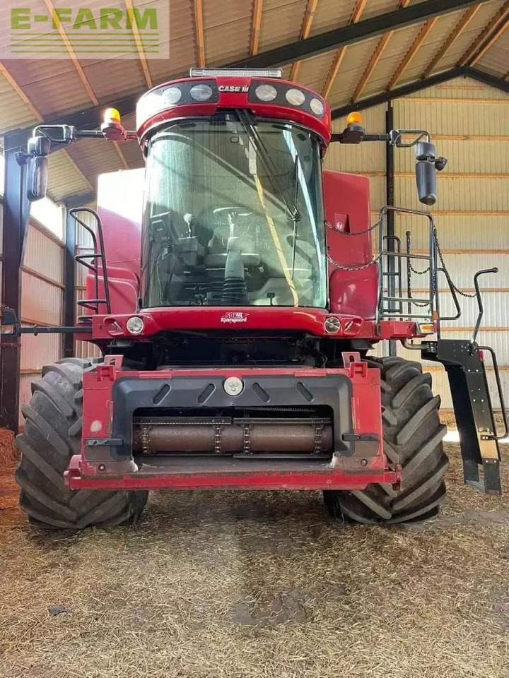 Case-IH 8010 - Зерноуборочный комбайн: фото 3 Case-IH 8010 - Зерноуборочный комбайн: фото 3