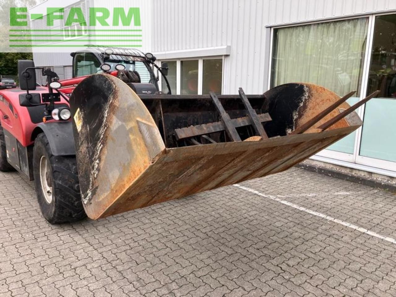 Телескопический погрузчик Case-IH farmlift 935: фото 8
