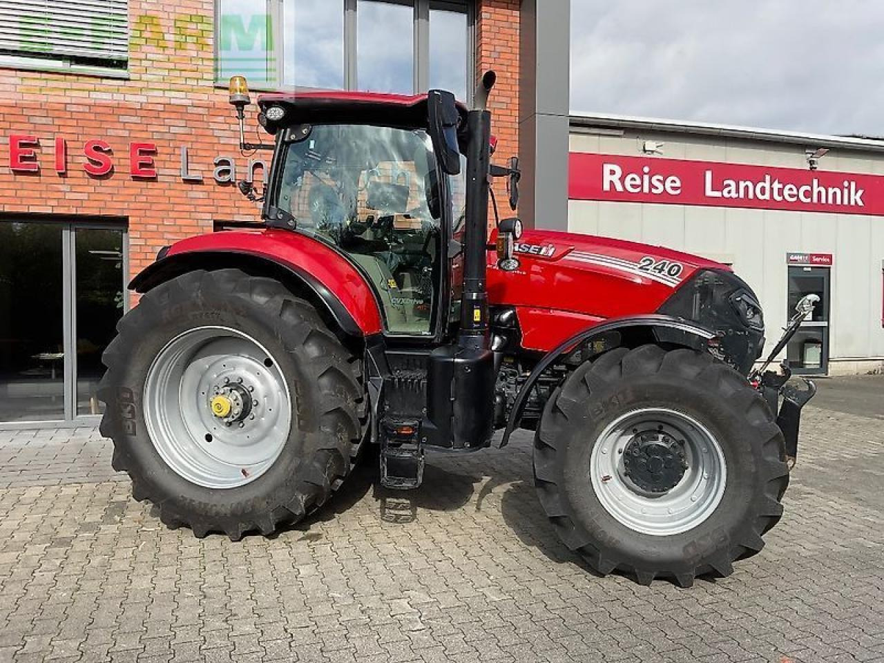 Case-IH puma 240 cvxdrive - Трактор: фото 4 Case-IH puma 240 cvxdrive - Трактор: фото 4