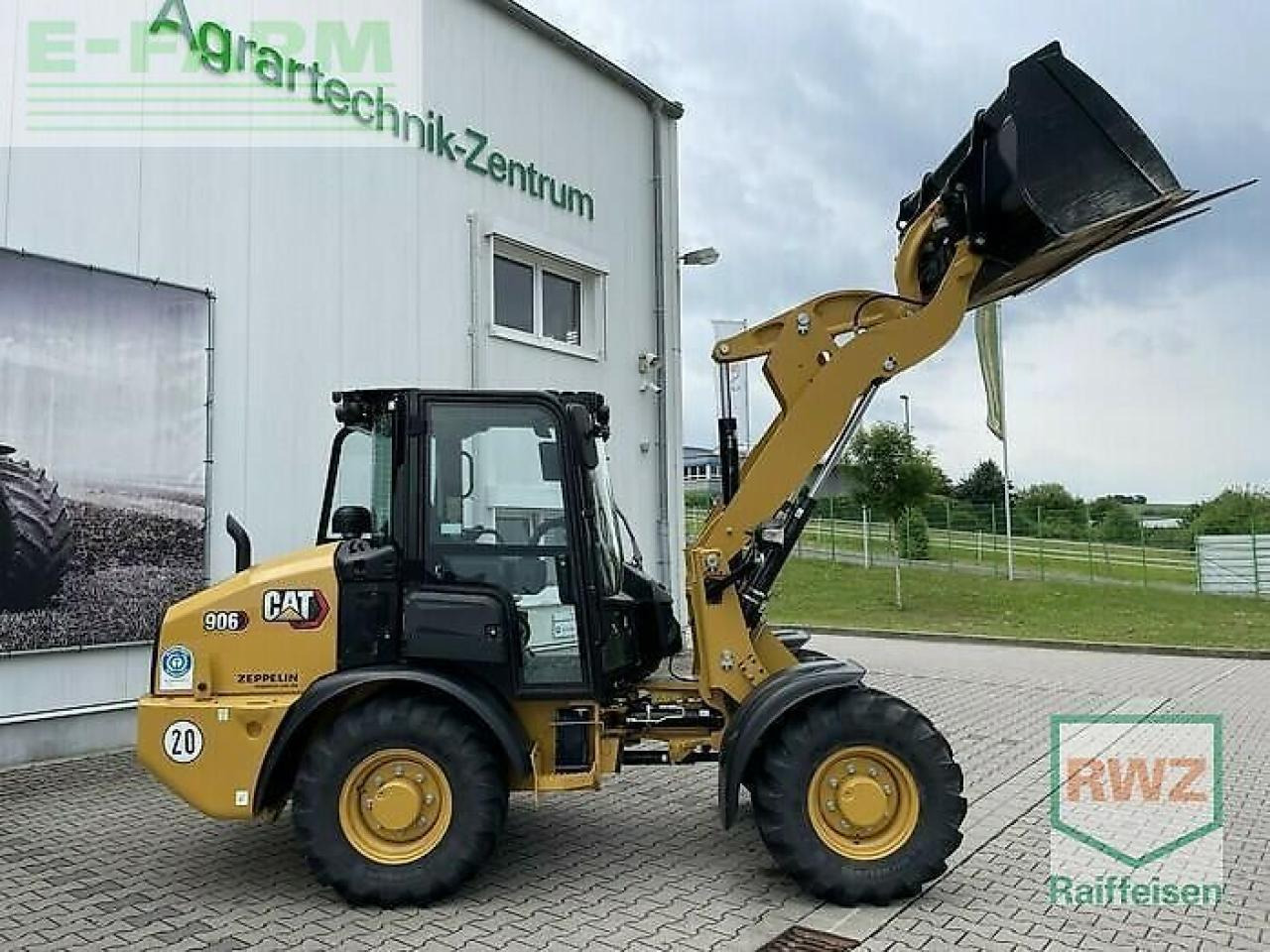 Caterpillar 906 radlader - Мини-экскаватор: фото 2 Caterpillar 906 radlader - Мини-экскаватор: фото 2