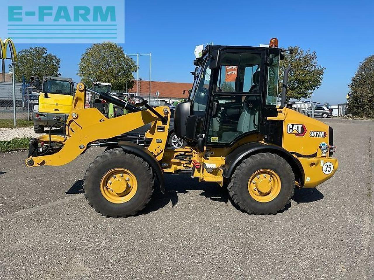 Caterpillar 907m - Мини-экскаватор: фото 2 Caterpillar 907m - Мини-экскаватор: фото 2