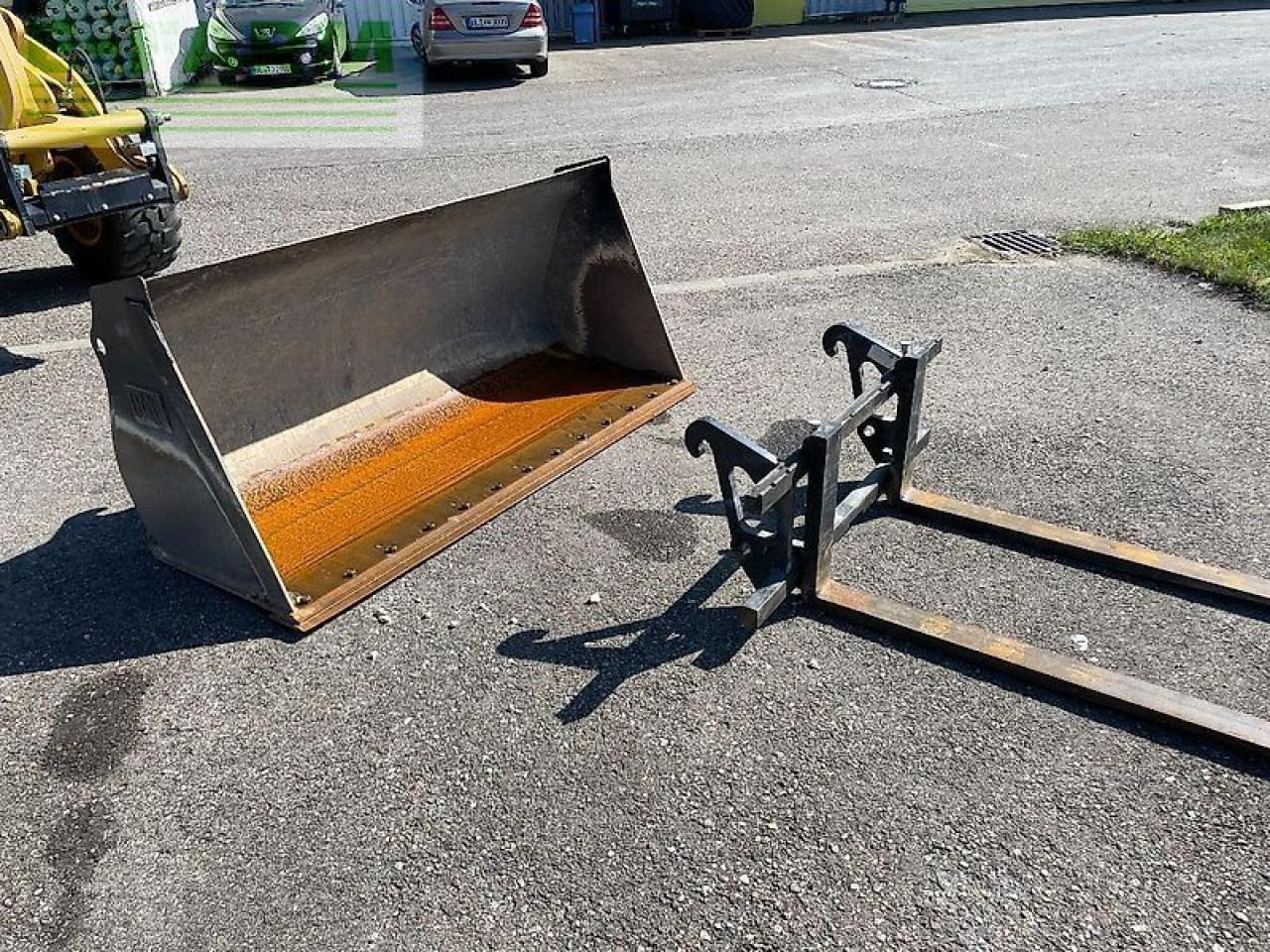 Мини-экскаватор Caterpillar 907m: фото 24