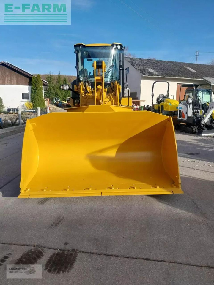 Caterpillar 926 m - Мини-экскаватор: фото 2 Caterpillar 926 m - Мини-экскаватор: фото 2