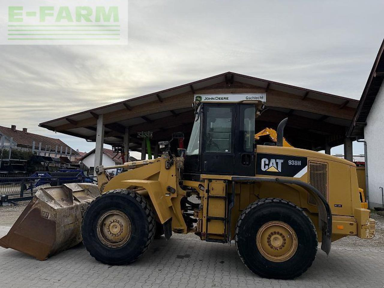 Caterpillar 938 h - Мини-экскаватор: фото 3 Caterpillar 938 h - Мини-экскаватор: фото 3