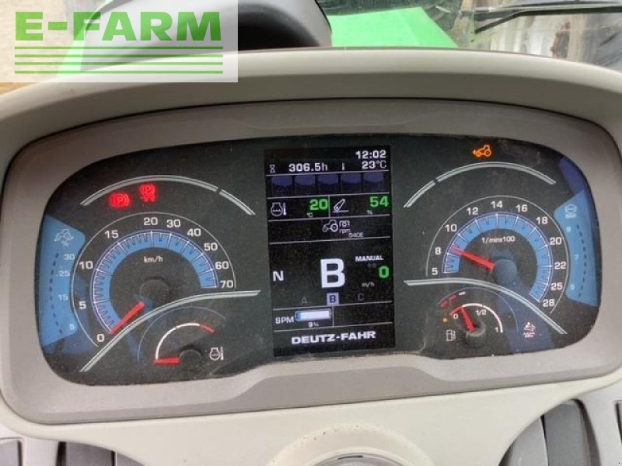 Трактор Deutz-Fahr 6120.4: фото 10