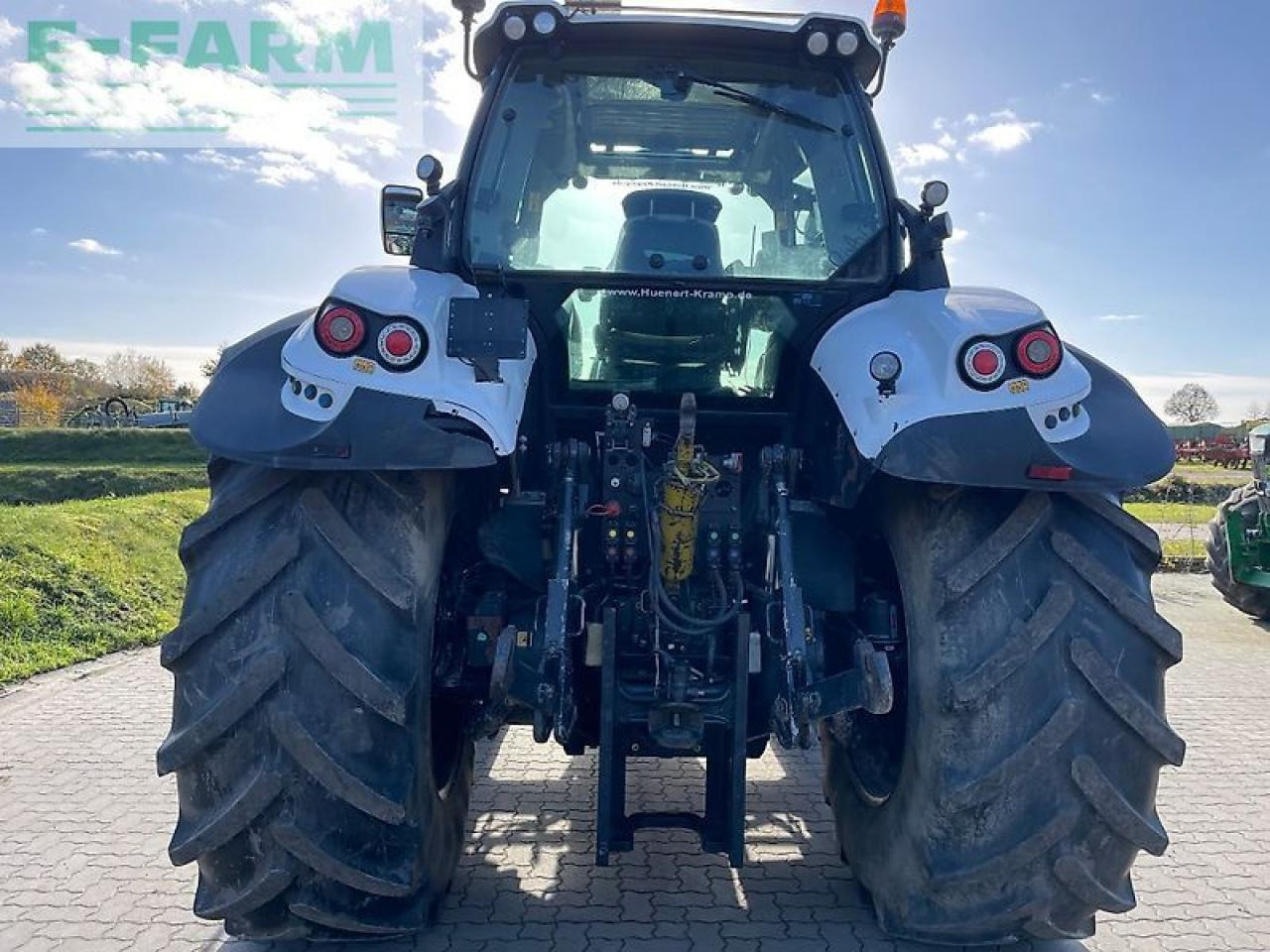 Deutz-Fahr 6215 agrotron ttv TTV - Трактор: фото 4 Deutz-Fahr 6215 agrotron ttv TTV - Трактор: фото 4