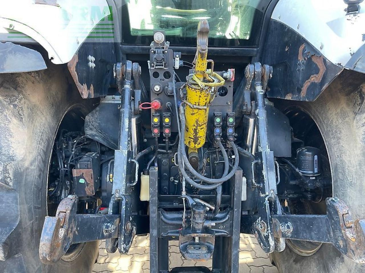 Deutz-Fahr 6215 agrotron ttv TTV - Трактор: фото 5 Deutz-Fahr 6215 agrotron ttv TTV - Трактор: фото 5