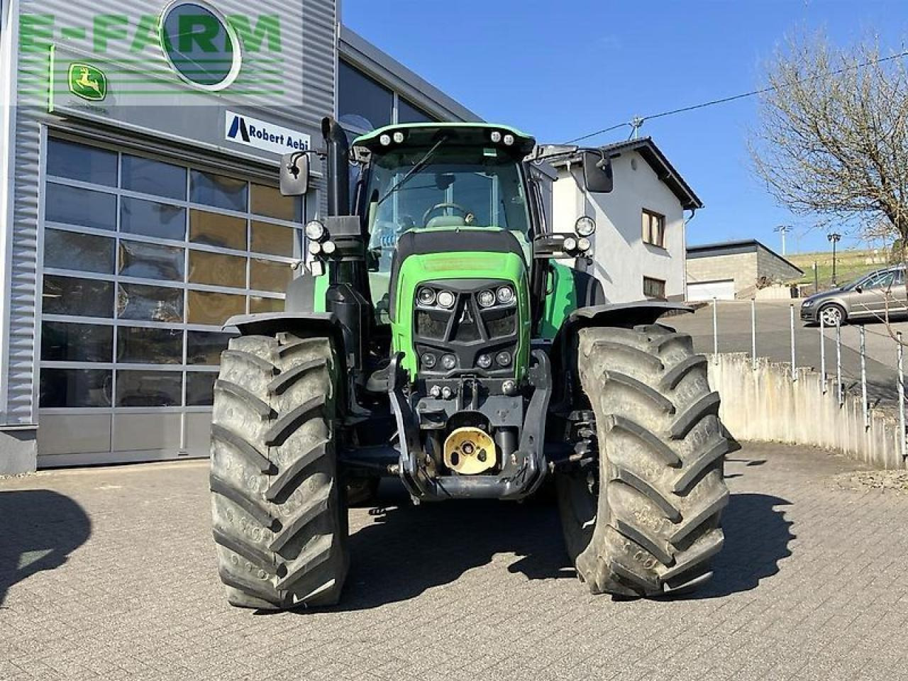 Deutz-Fahr 7250 agrotron ttv - Трактор: фото 4 Deutz-Fahr 7250 agrotron ttv - Трактор: фото 4