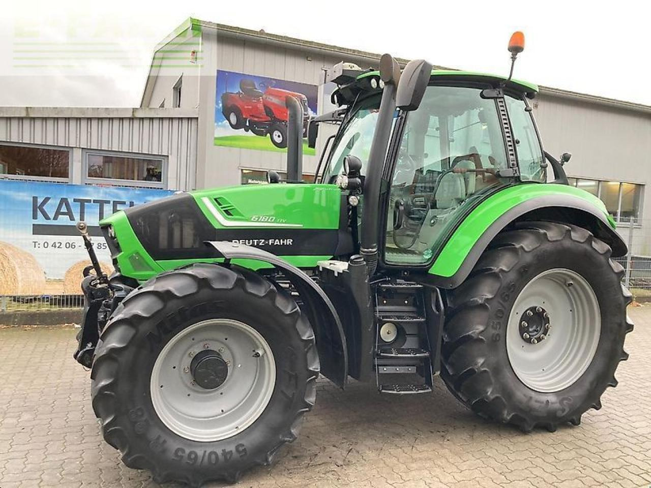 Deutz-Fahr agrotron 6180ttv mit gps TTV - Трактор: фото 2 Deutz-Fahr agrotron 6180ttv mit gps TTV - Трактор: фото 2