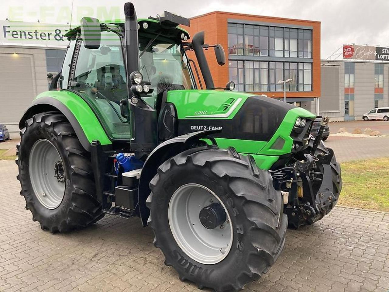 Deutz-Fahr agrotron 6180ttv mit gps TTV - Трактор: фото 3 Deutz-Fahr agrotron 6180ttv mit gps TTV - Трактор: фото 3