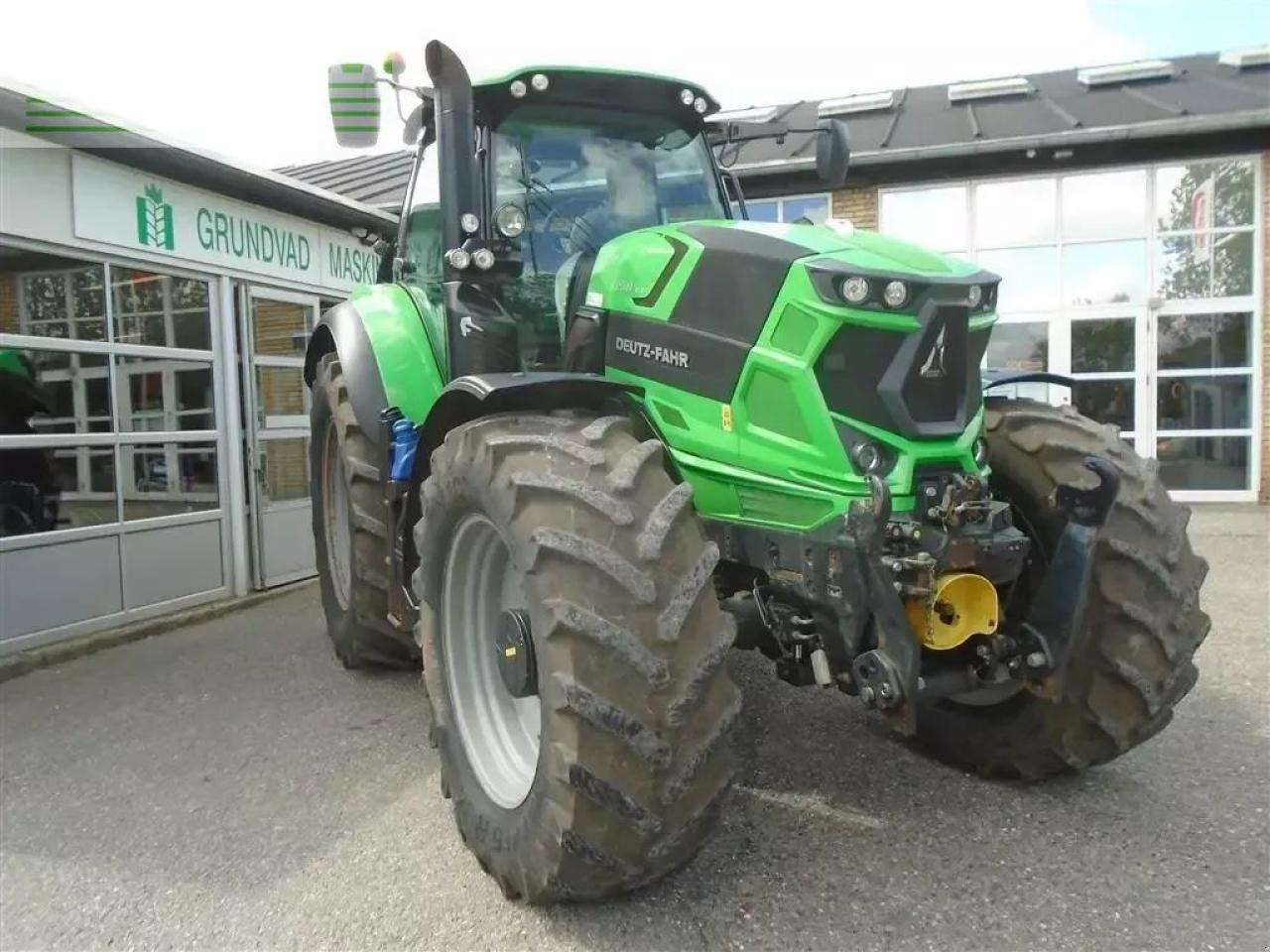 Deutz-Fahr agrotron 7230 ttv TTV - Трактор: фото 1 Deutz-Fahr agrotron 7230 ttv TTV - Трактор: фото 1
