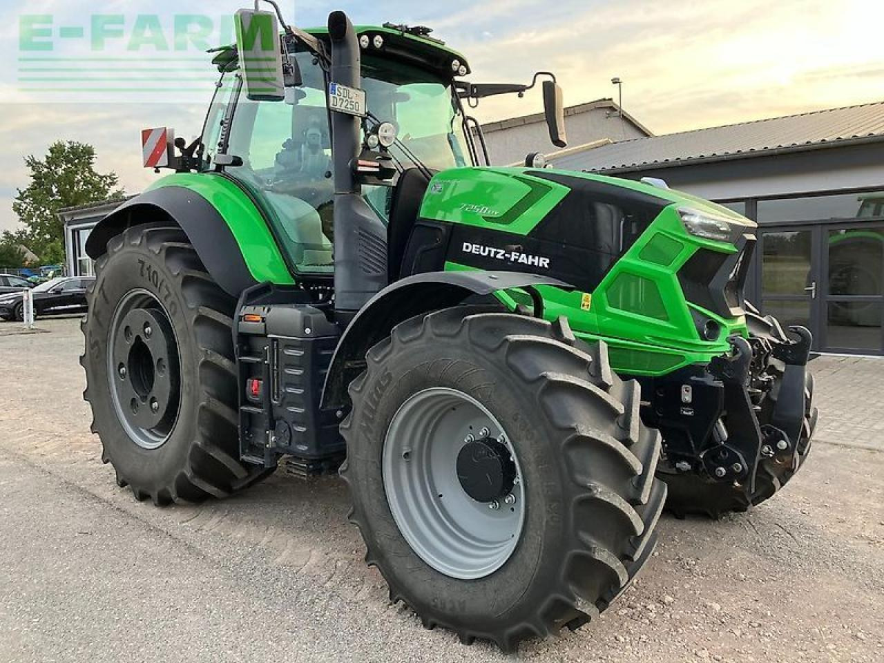 Deutz-Fahr agrotron 7250 ttv TTV - Трактор: фото 3 Deutz-Fahr agrotron 7250 ttv TTV - Трактор: фото 3