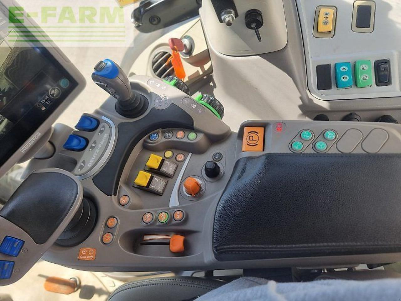 Трактор Deutz-Fahr agrotron 7250 ttv warrior: фото 12