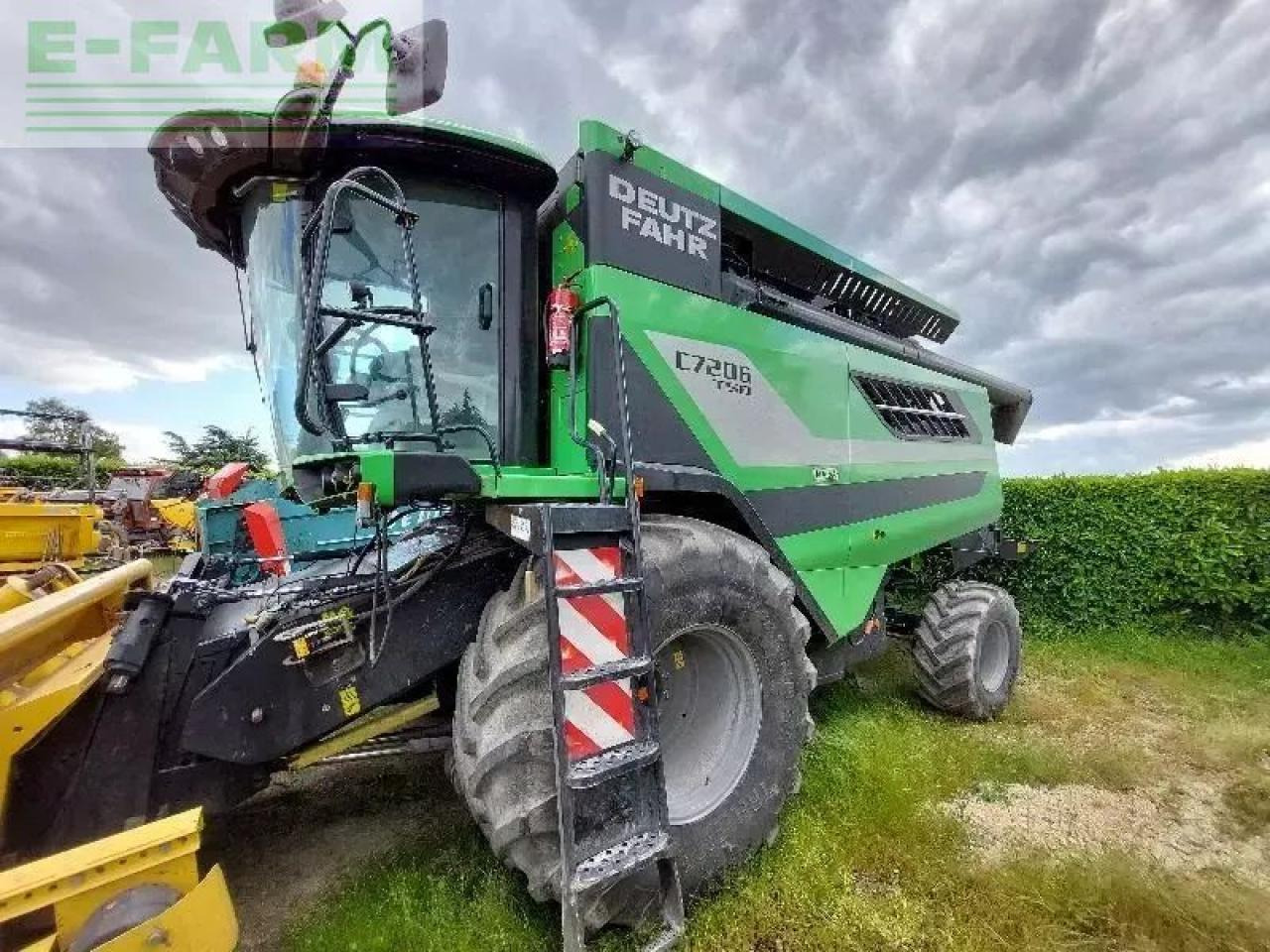 Deutz-Fahr c7206tsb - Зерноуборочный комбайн: фото 1 Deutz-Fahr c7206tsb - Зерноуборочный комбайн: фото 1