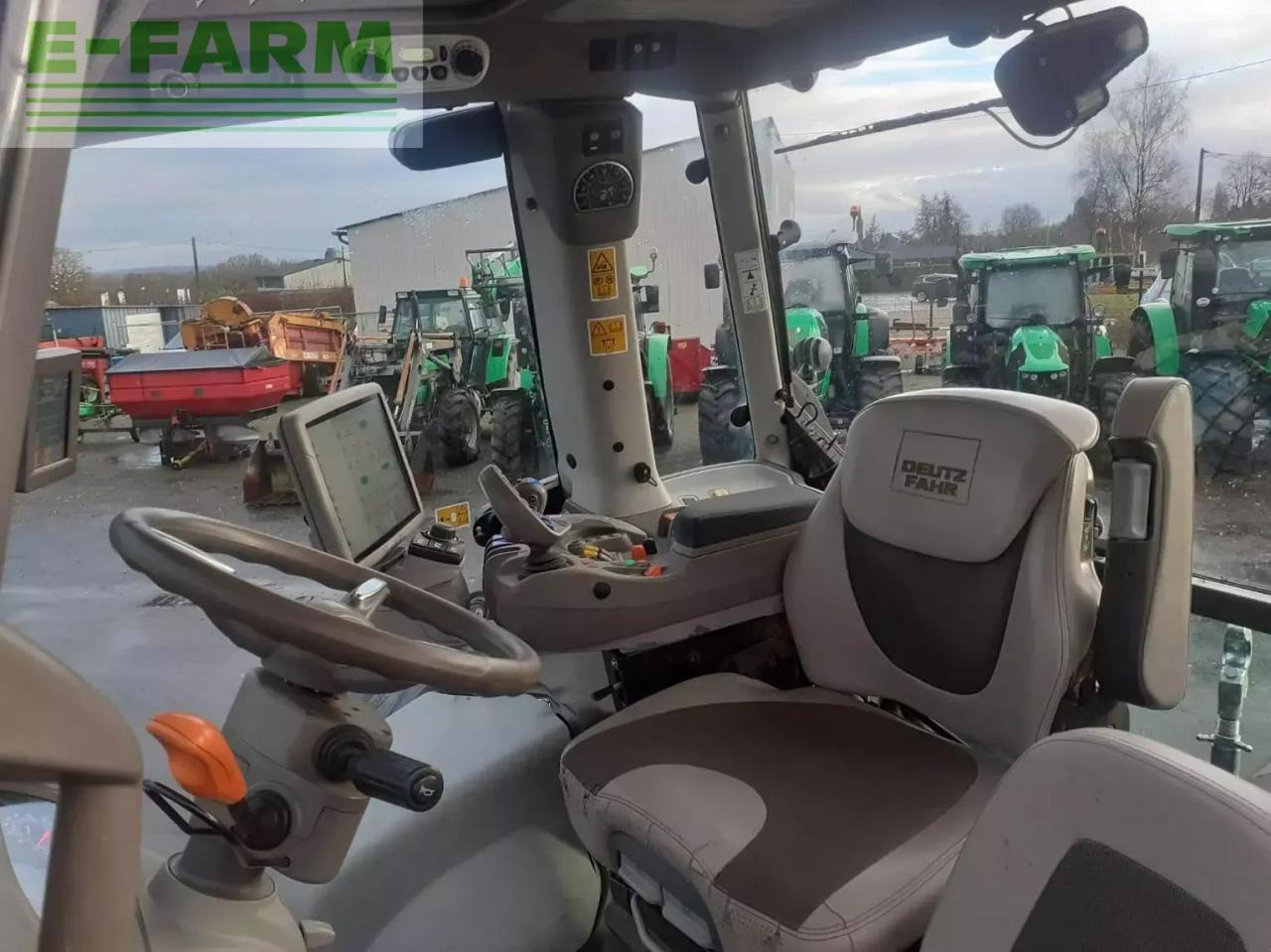 Deutz-Fahr tracteur agricole serie7ttvagrotron 7250 ttv warri TTV - Трактор: фото 4 Deutz-Fahr tracteur agricole serie7ttvagrotron 7250 ttv warri TTV - Трактор: фото 4