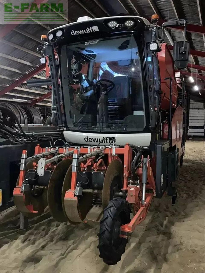 Dewulf rqa3060 topkæde, hd bagaksel, tracks, easyclean rensemodul, kassefylder - Картофелеуборочный комбайн: фото 3 Dewulf rqa3060 topkæde, hd bagaksel, tracks, easyclean rensemodul, kassefylder - Картофелеуборочный комбайн: фото 3