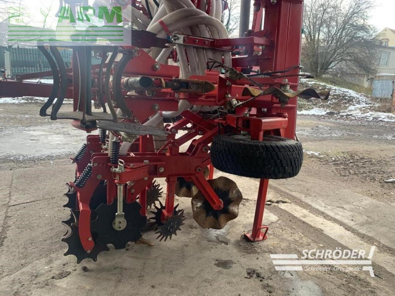 Evers strip-till injektor quarter 8-600 - Адаптер для внутрипочвенного внесения удобрений: фото 4 Evers strip-till injektor quarter 8-600 - Адаптер для внутрипочвенного внесения удобрений: фото 4