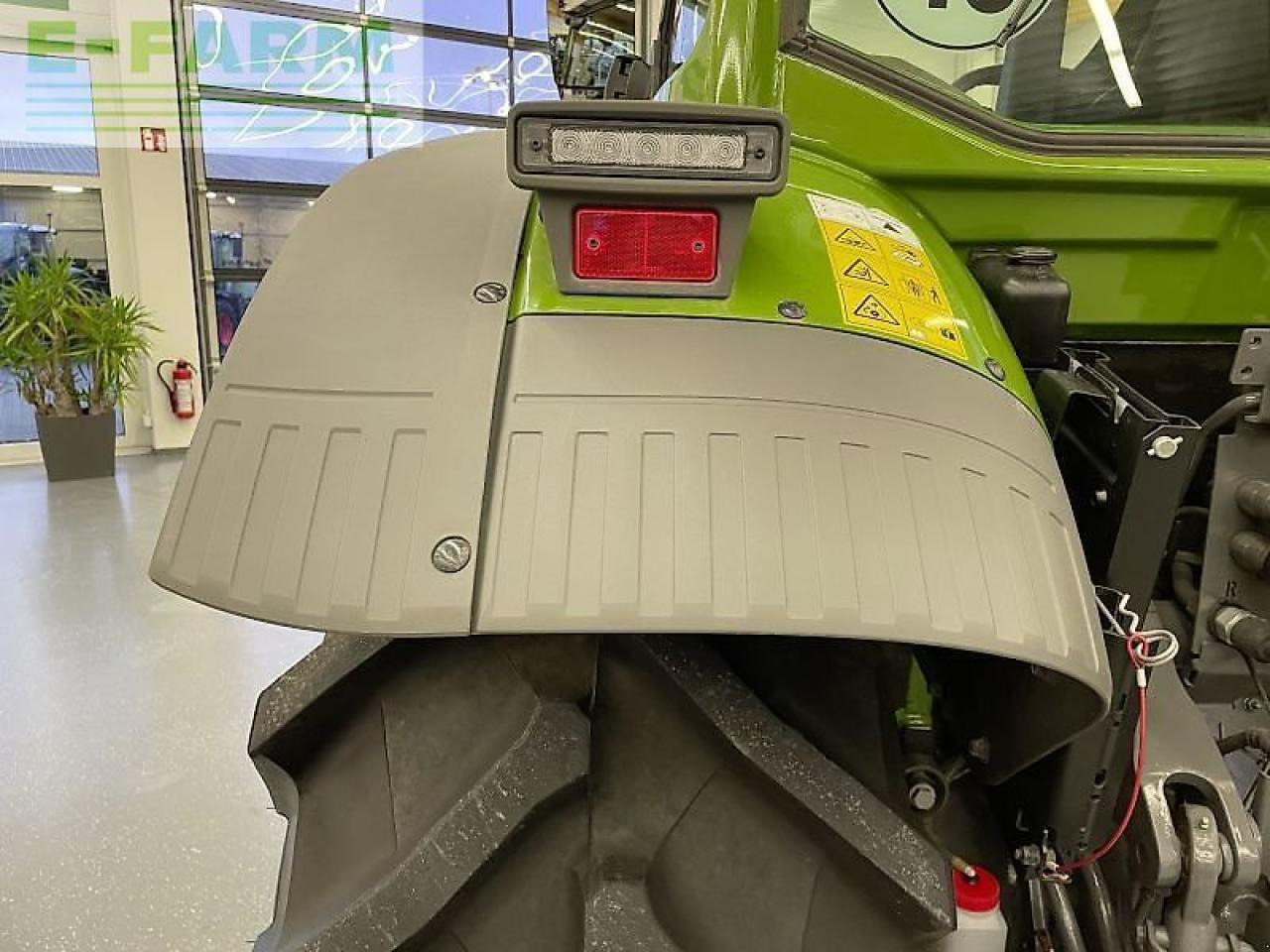 Трактор Fendt 208 s vario gen3 profi: фото 8