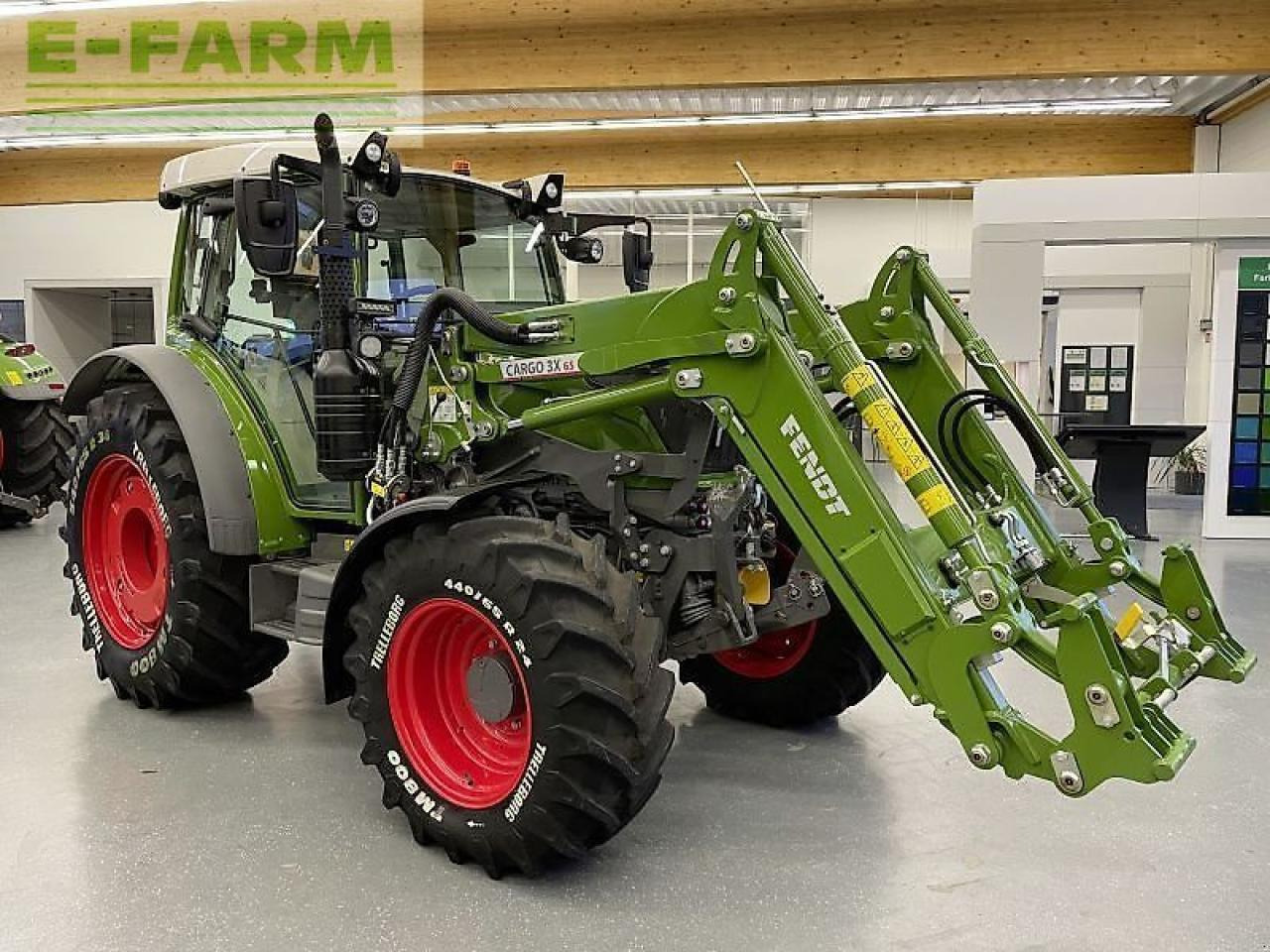 Fendt 208 s vario gen3 profi - Трактор: фото 5 Fendt 208 s vario gen3 profi - Трактор: фото 5