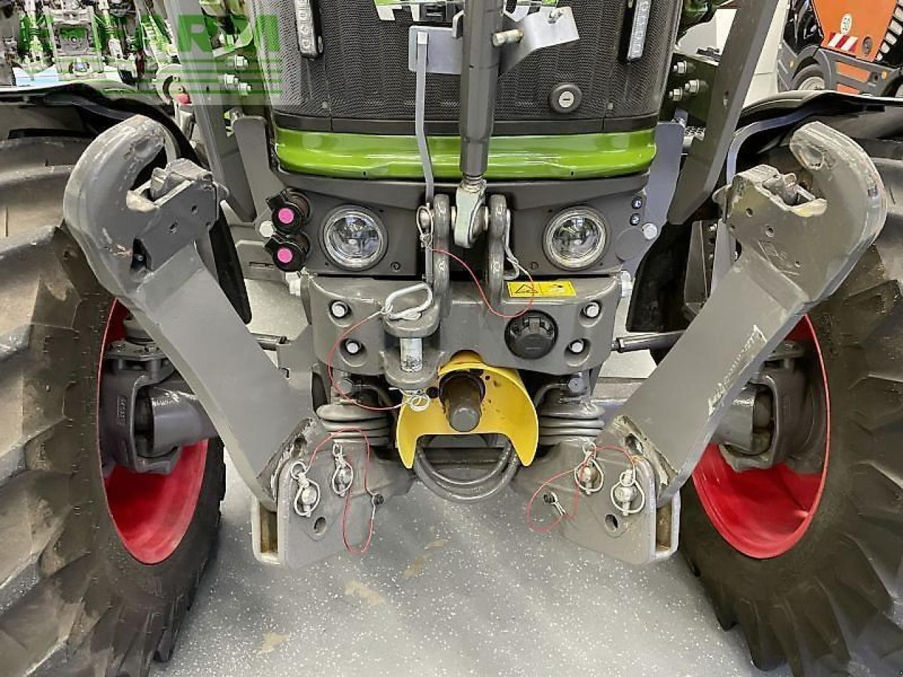 Fendt 208 s vario gen3 profi - Трактор: фото 4 Fendt 208 s vario gen3 profi - Трактор: фото 4