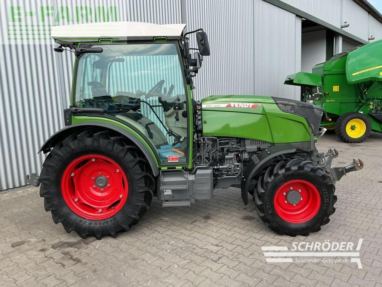 Fendt 209 f vario gen3 power F - Трактор: фото 2 Fendt 209 f vario gen3 power F - Трактор: фото 2